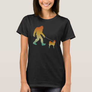 Bigfoot Walking Norwegian Buhund Funny Sasquatch P T-Shirt