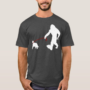 Bigfoot Walking With Newfoundland Dog Funny Bigfoo T-Shirt