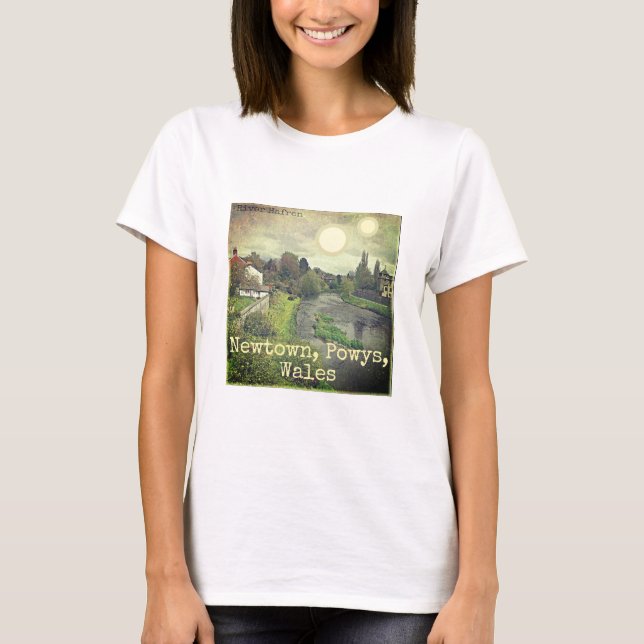 Binary Sunset over River Hafren in Newtown, Powys T-Shirt (Front)