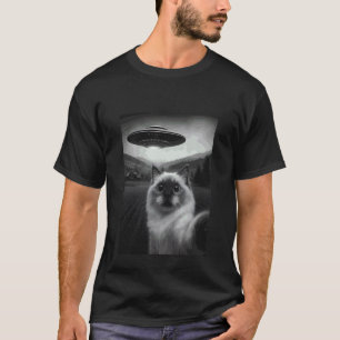 Birman Cat Selfie Funny Alien Abduction Meme Artwo T-Shirt