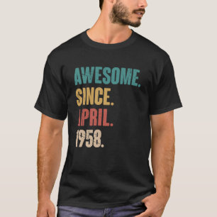 Birthday 65th Decoration April 65 Years Old Vintag T-Shirt