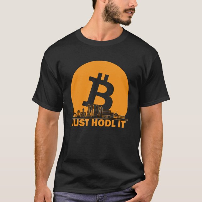 Bitcoin Edinburgh Skyline  Edinburgh Bitcoin Maxim T-Shirt (Front)
