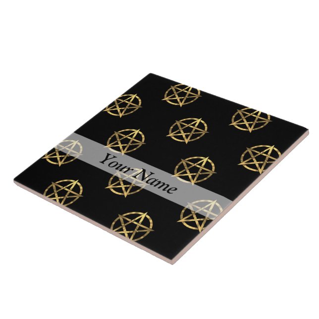 Black and gold pentagram tile (Side)