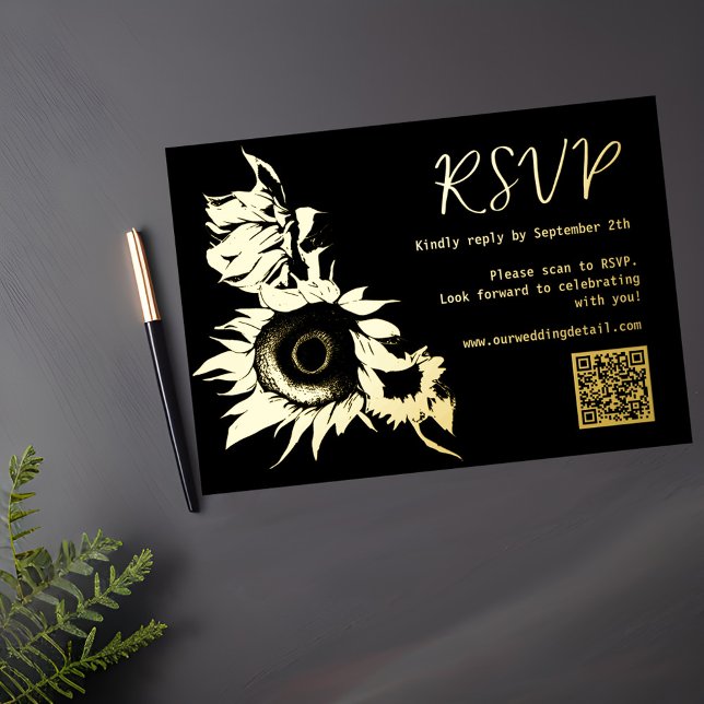 Black and Gold Sunflower QR code RSVP Wedding (Creator Uploaded)