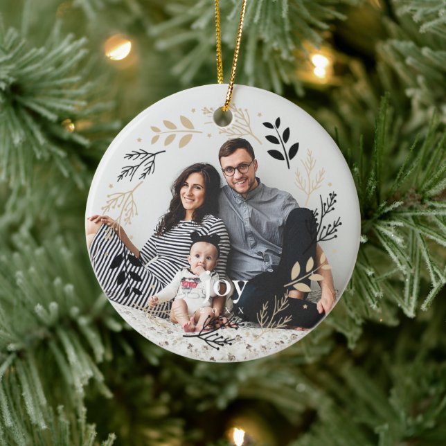 Black and Gold Wreath Christmas Ornament (Tree)