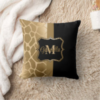 Black and Golden Giraffe Pattern