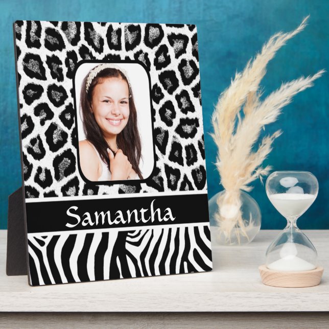 Black and white animal print plaque (Side)