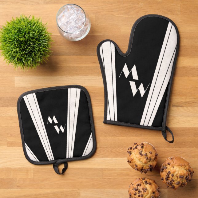 Black And White Art Deco Design Monogrammed Oven Mitt & Pot Holder Set (Top Down)