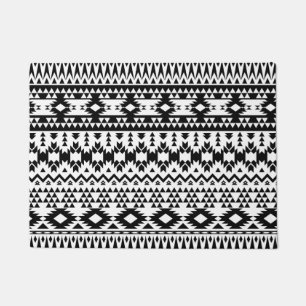 Black and White Aztec geometric vector pattern Doormat