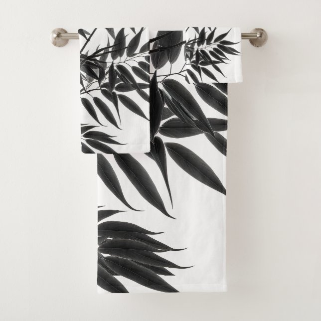 Black and White Bamboo Plant Bath Towel Set (Insitu)