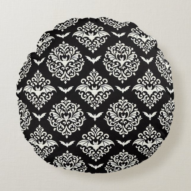 Black and White Bat Damask Round Cushion (Front)