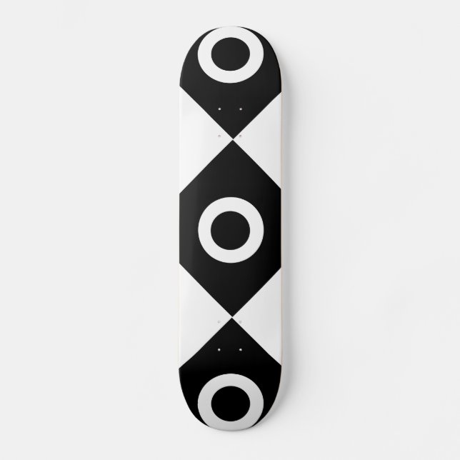 Black and white chequered pattern skateboard (Front)