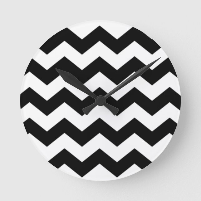 Black and White Chevron Pattern Round Clock (Front)