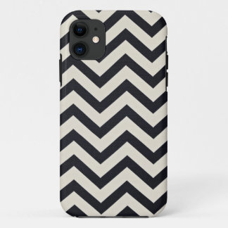 Black and white chevron Print. Case-Mate iPhone Case