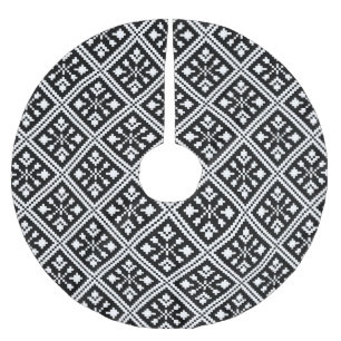 Black and White Christmas Snowflakes Pattern Brushed Polyester Tree Skirt