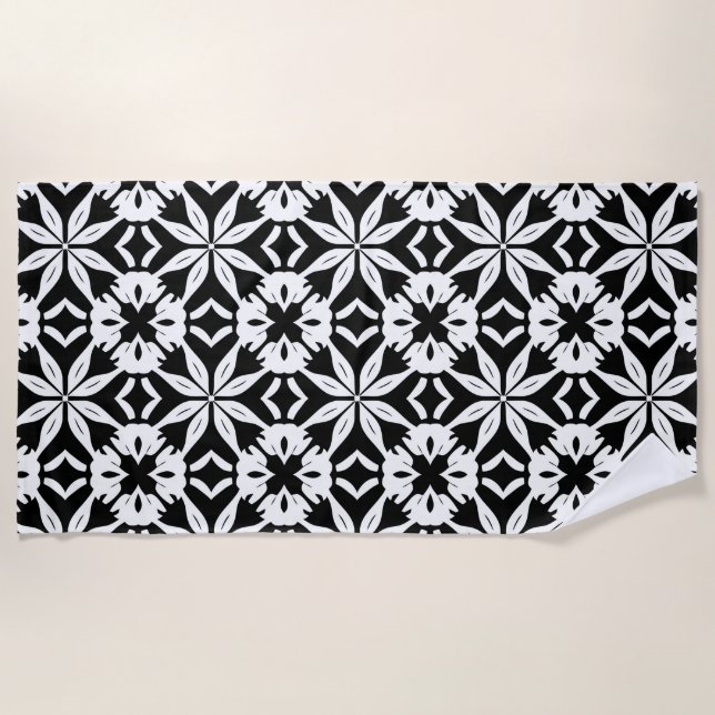 Black and white Damascus pattern Beach Towel (Front)