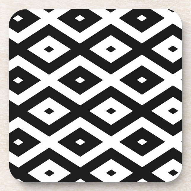 Black and white diamond pattern coaster (Front)