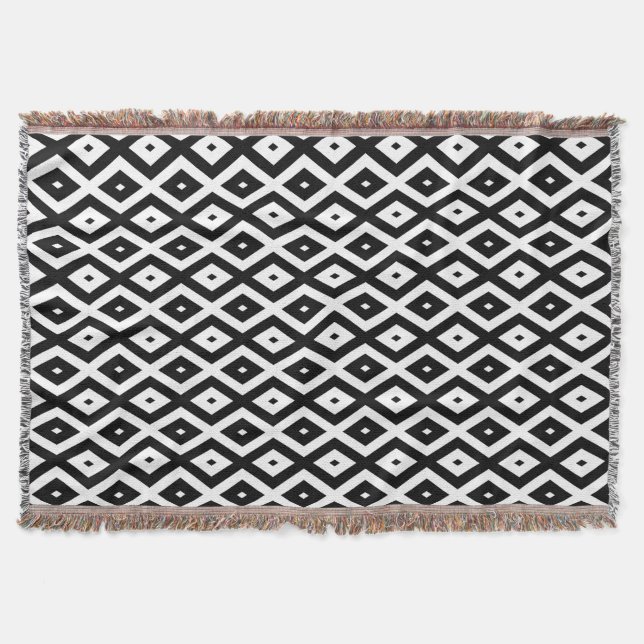 Black and white diamond pattern throw blanket (Front)