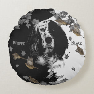 Black and white English setter Round Cushion