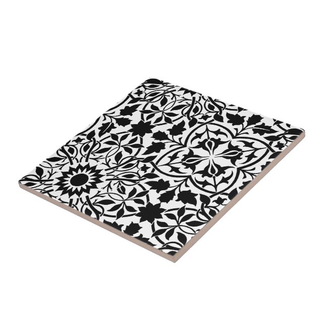 Black and White filigree Tile (Side)