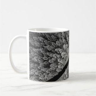 BLACK AND WHITE FLORAL AREA RUG COFFEE MUG