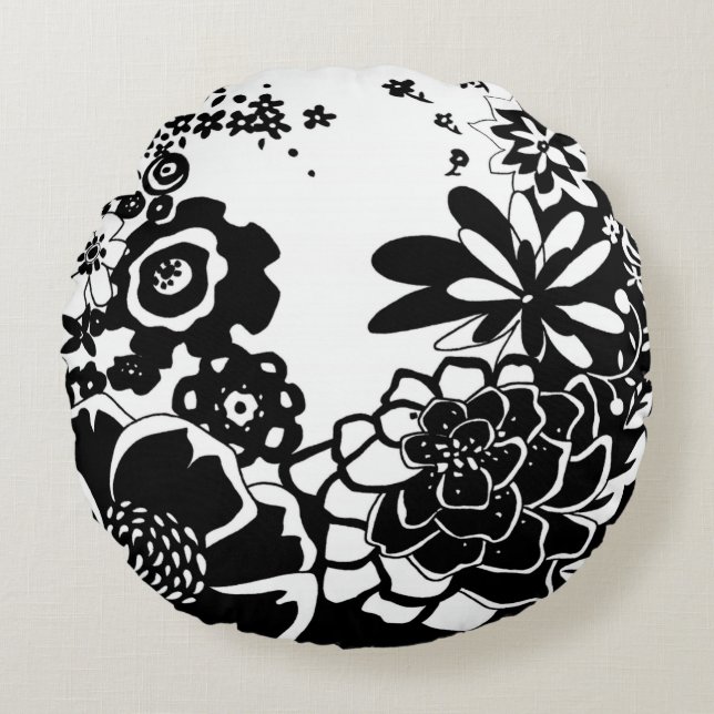 Black and White Floral Garden Graphic Pattern Round Cushion (Front)