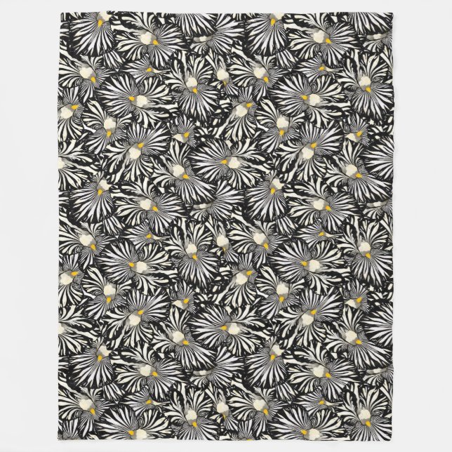 Black and white floral iris blanket (Front)