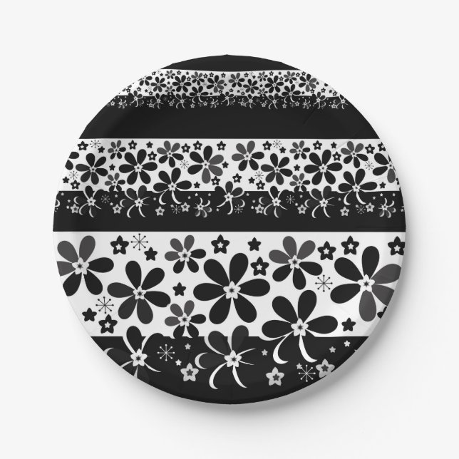 Black and white floral paper plate (Front)