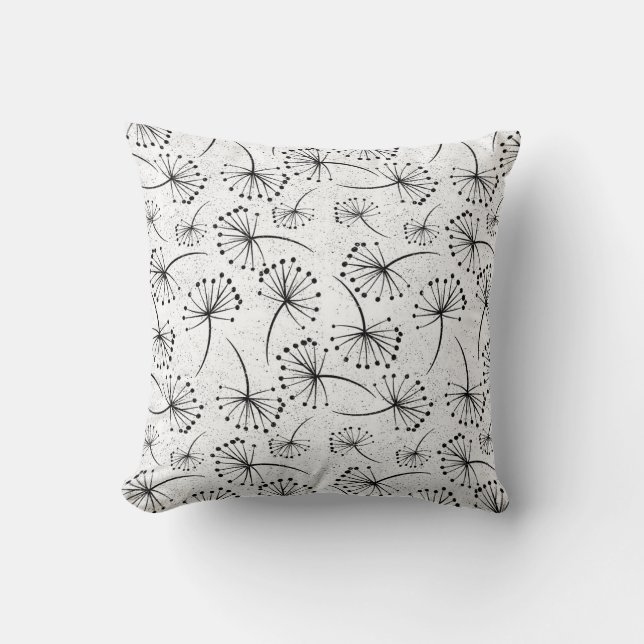 Black and white flowers cushion (Front)