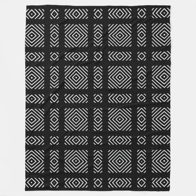 Black and white geometric pattern Ama Fleece Blanket (Front)