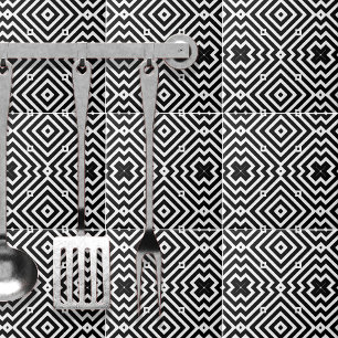 Black and White Geometric Pattern in Op Art Style Tile