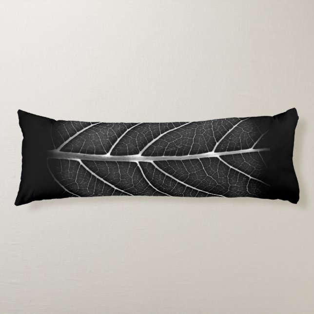 Black and white glowing leaf close-up body cushion (Front)