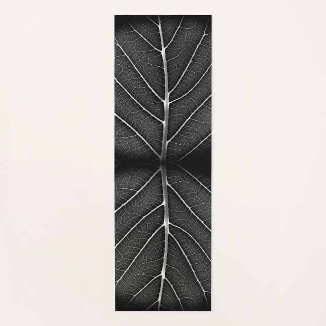 Black and white glowing leaf close-up yoga mat (Front)