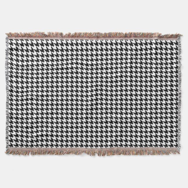 Black And White Houndstooth Geometric Pattern Throw Blanket (Front)