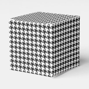 Black and White Houndstooth Pattern Favour Box