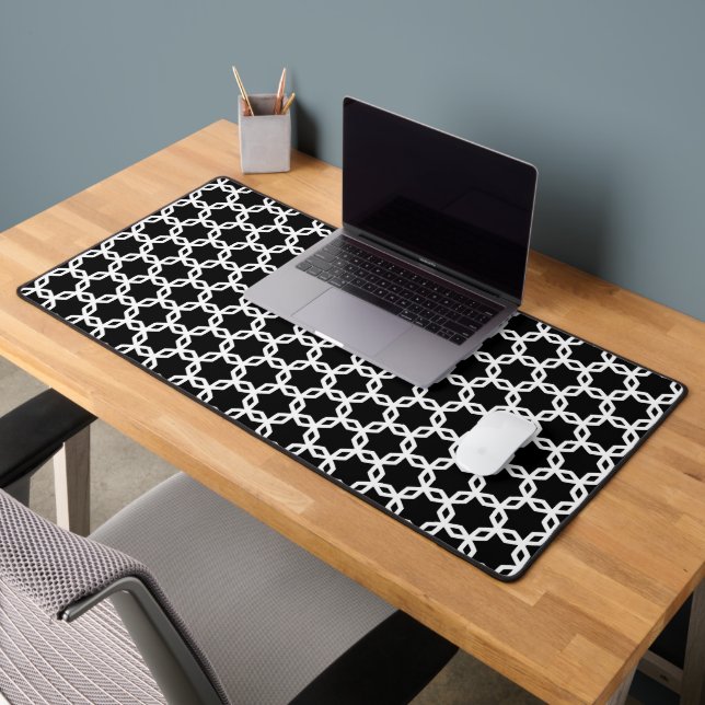 Black and White Lattice Pattern   Desk Mat (Office 2)