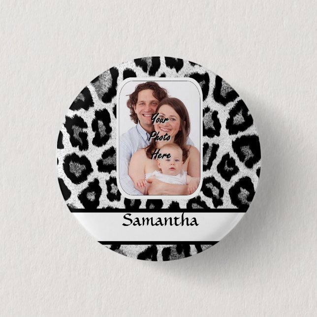 Black and white leopard print 3 cm round badge (Front)