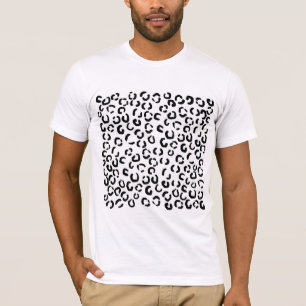 Black and White Leopard Print Pattern. T-Shirt