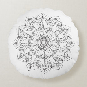 Black and White Mandala Flower v1 Round Cushion