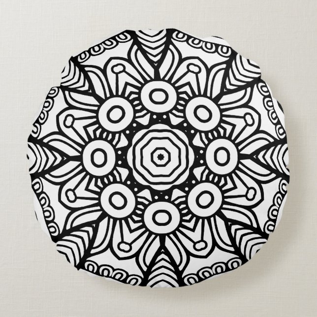 Black and White Mandala Frame Pattern  Round Cushion (Front)