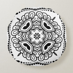 Black and White Mandala Frame Pattern Round Cushion