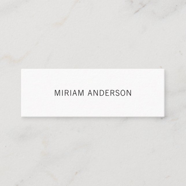 Black and white minimalist business card (Front)