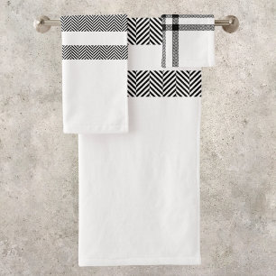Black and White Modern Plaid Bath Towel Set