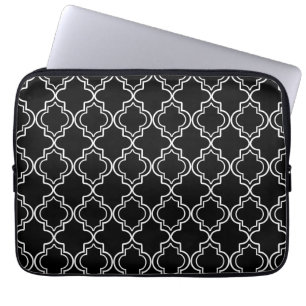 Black and White Moroccan Quatrefoil Laptop Sleeve
