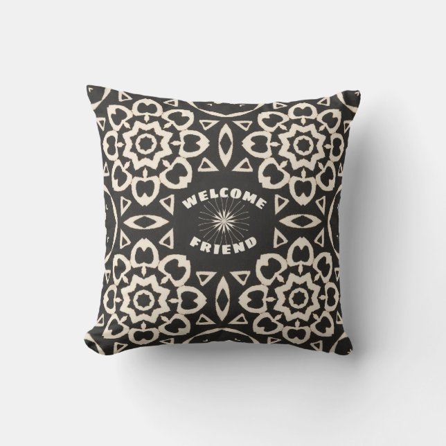 Black and white outdoor floral pattern Pillow (Front)