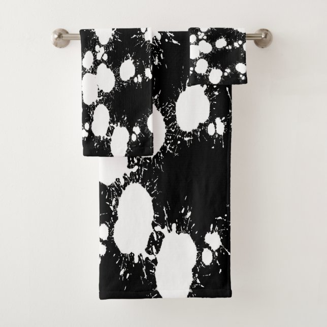 Black and White Paint Splatter Bath Towel Set (Insitu)