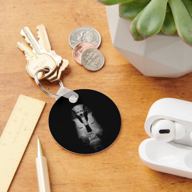 Black and white pharaoh king key ring (Desk)