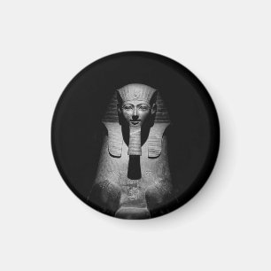Black and white pharaoh king magnet