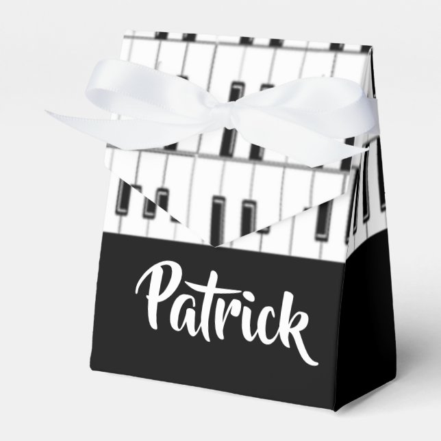 Black and white piano pattern favour box (Front Side)