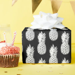 Black and white pineapple pattern wrapping paper